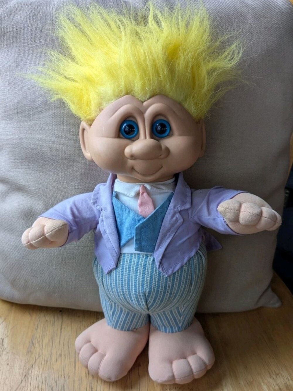 Vintage 1992 GANZ Troll Doll – Plush Body, Yellow Hair, Blue Eyes, Tuxedo